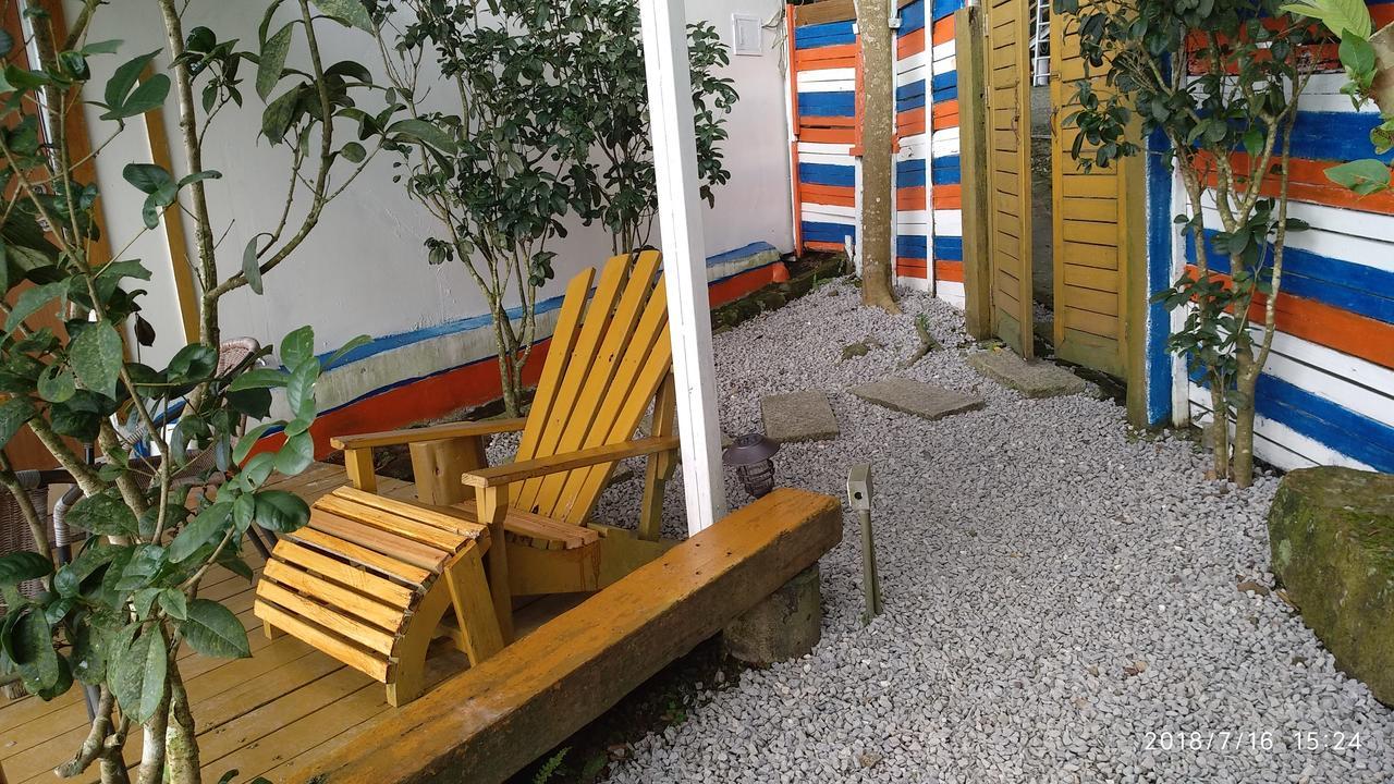 Sky Lounge B&B Zhushan Buitenkant foto